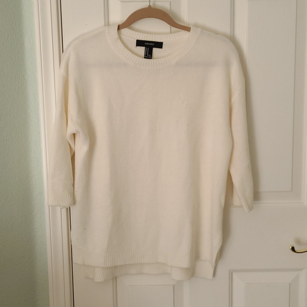 Cream 3/4 Sleeve Sweater (M)
